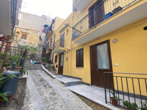 Casa Vacanze dell'Arco - civico 17 Trabia
